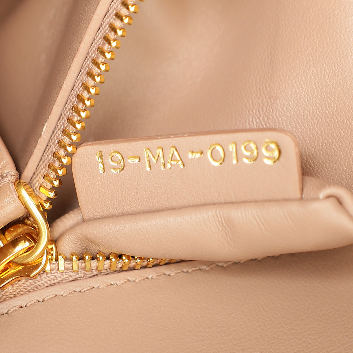 Christian Dior Fard 30 Montaigne Flap Bag-Christian Dior-THE CLOSET