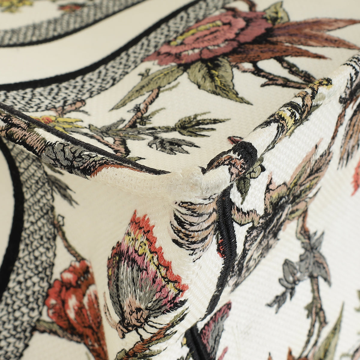 Christian Dior White Multicolor Jardin Botanique Embroidery Book Tote Medium Bag