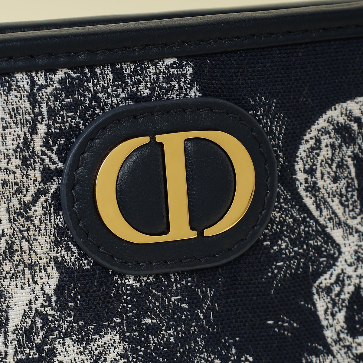 Christian Dior Navy Blue Toile De Jouy 30 Montaigne Pouch