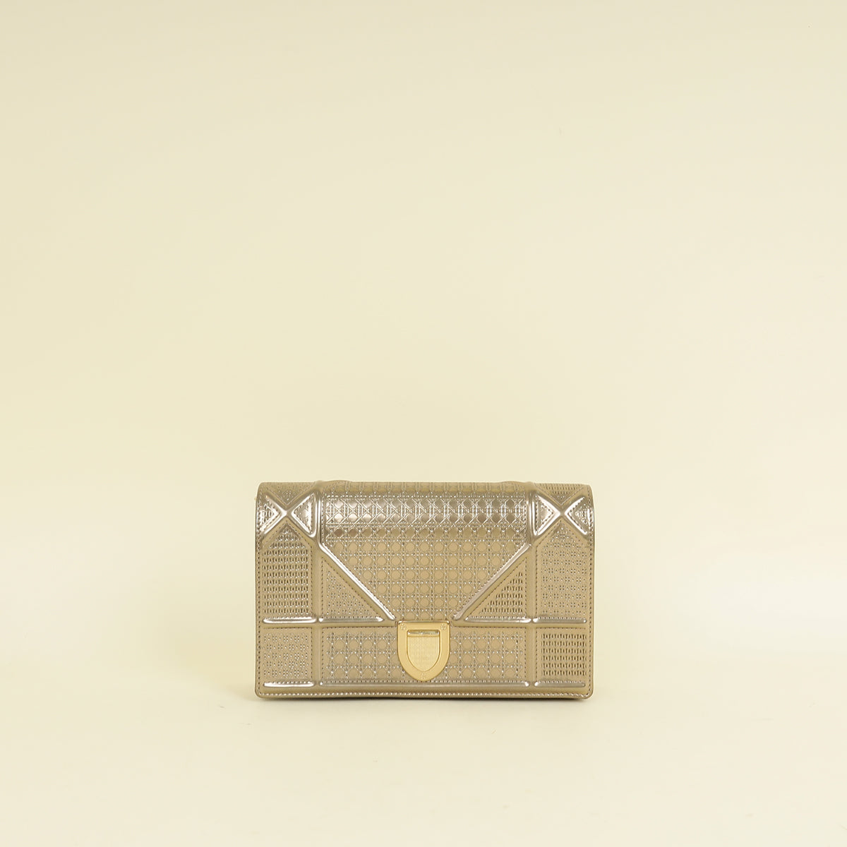 Christian Dior Champaign Diorama Microcannage Wallet On Chain