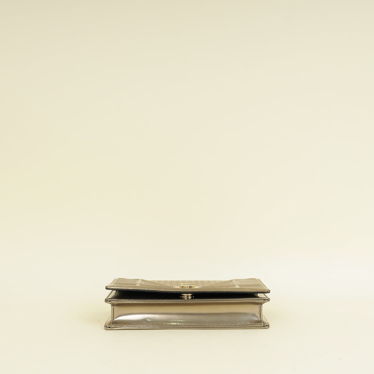 Christian Dior Champaign Diorama Microcannage Wallet On Chain