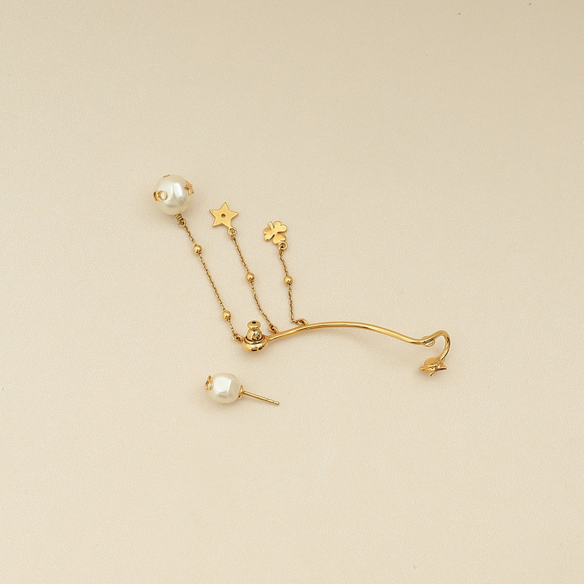 Christian Dior Gold Finish Single Pearl Perles De Desir Ear Cuff-Christian Dior-THE CLOSET