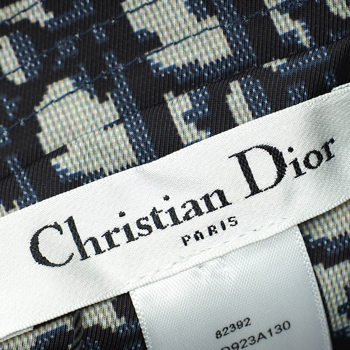 Christian Dior Navy Blue Oblique Teddy- D Reversible Short Brim Bucket Hat