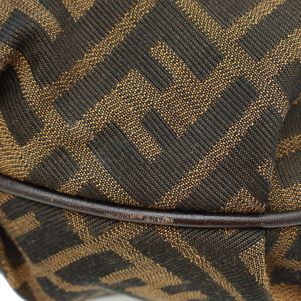 Fendi Tobacco Zucca Chef Chain Hobo Medium Bag – THE CLOSET