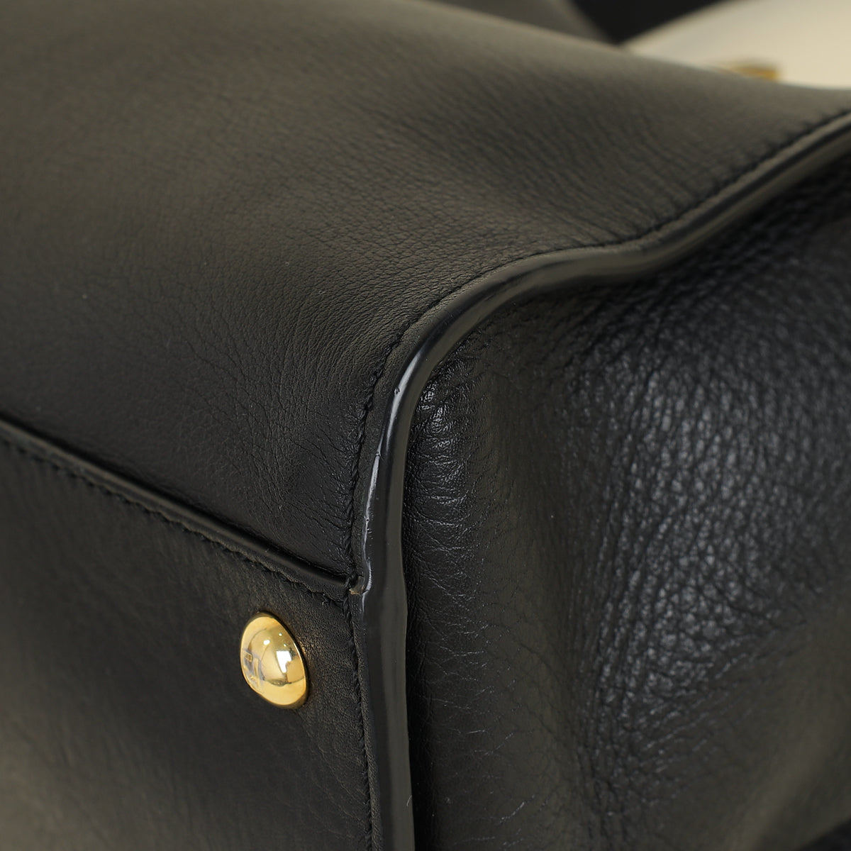 Fendi Black Peekaboo Regular Bag