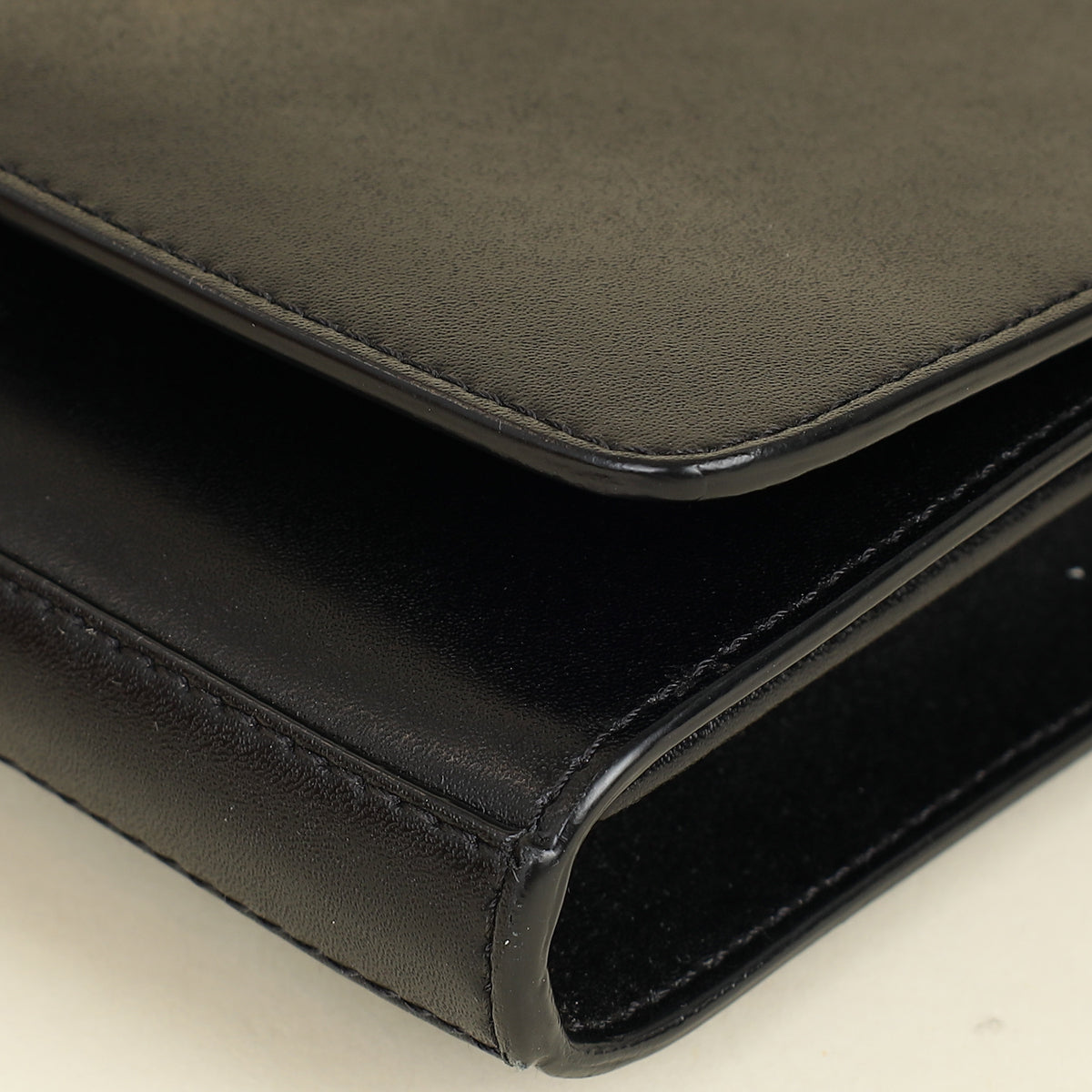 Fendi Black F Logo Wallet On Chain Clutch