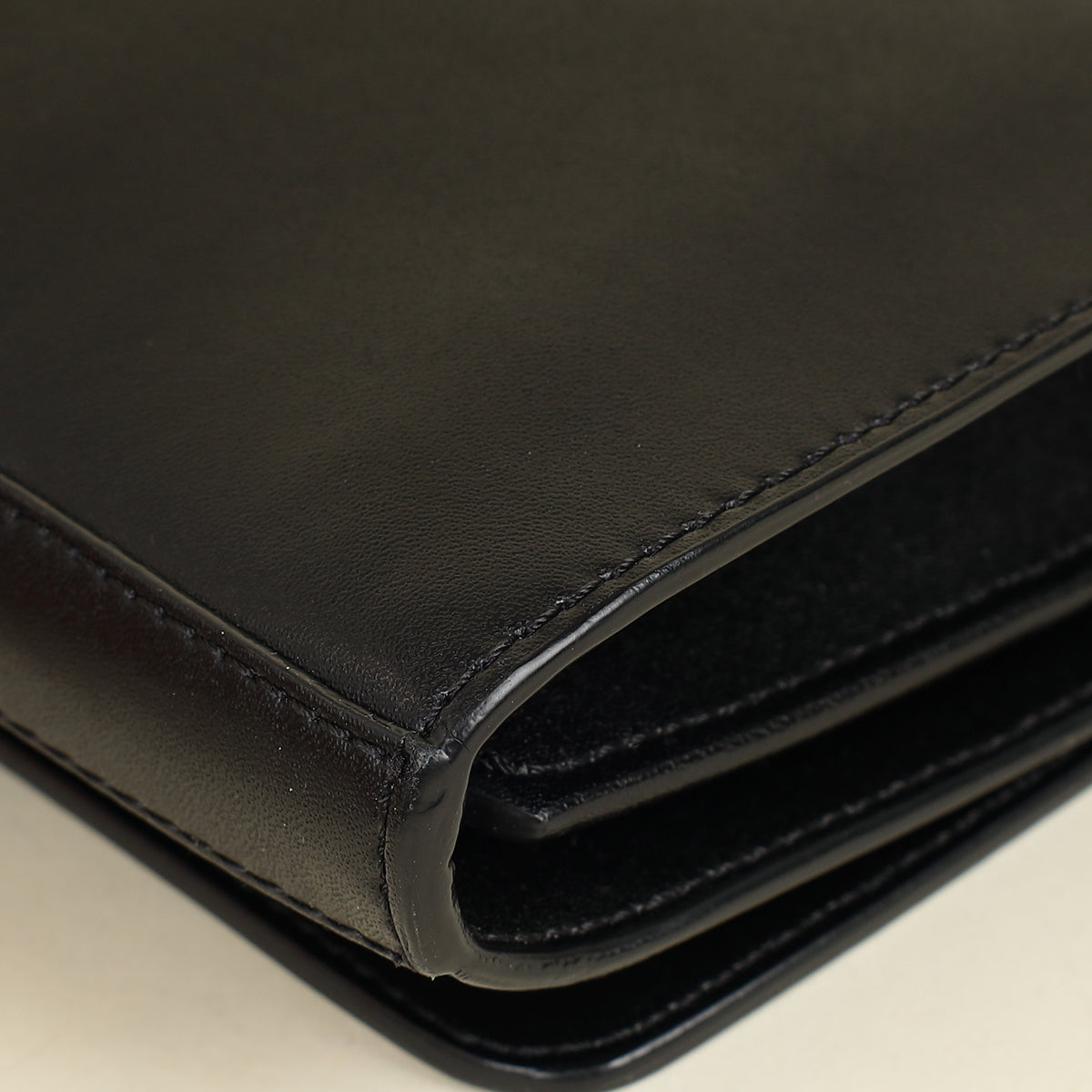 Fendi Black F Logo Wallet On Chain Clutch