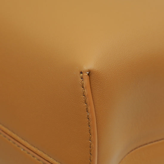Load image into Gallery viewer, Fendi Caramel First Medium Bag
