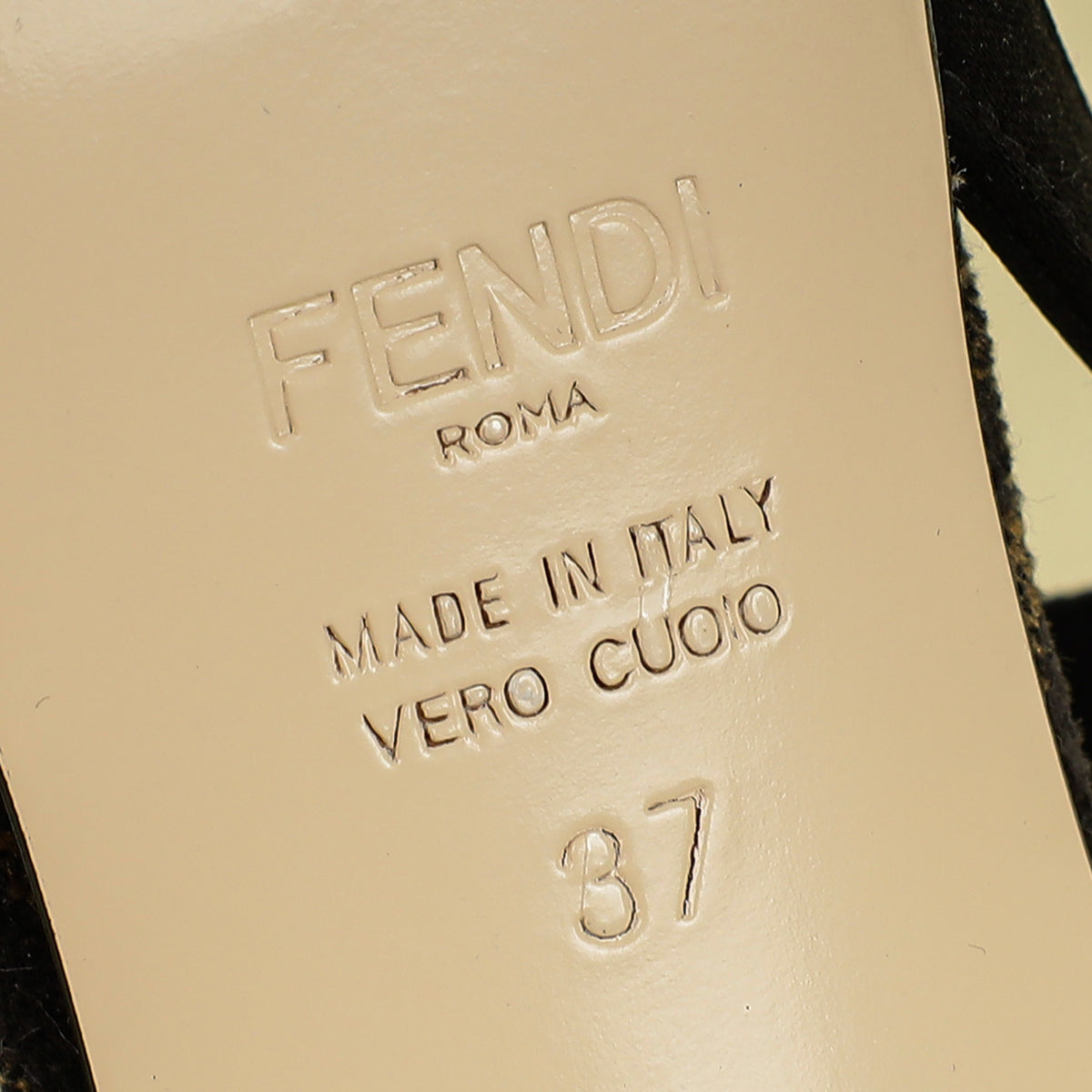 Fendi Bicolor Colibrì Lite Medium-Heeled Slingback Pump 37