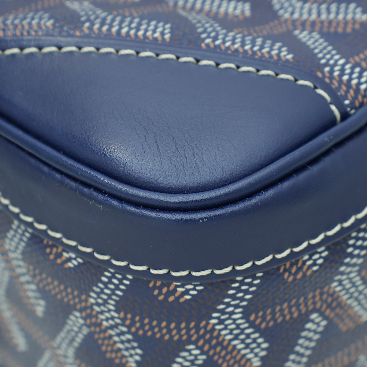 Goyard Navy Blue Goyardine Saint Martin Bag – THE CLOSET