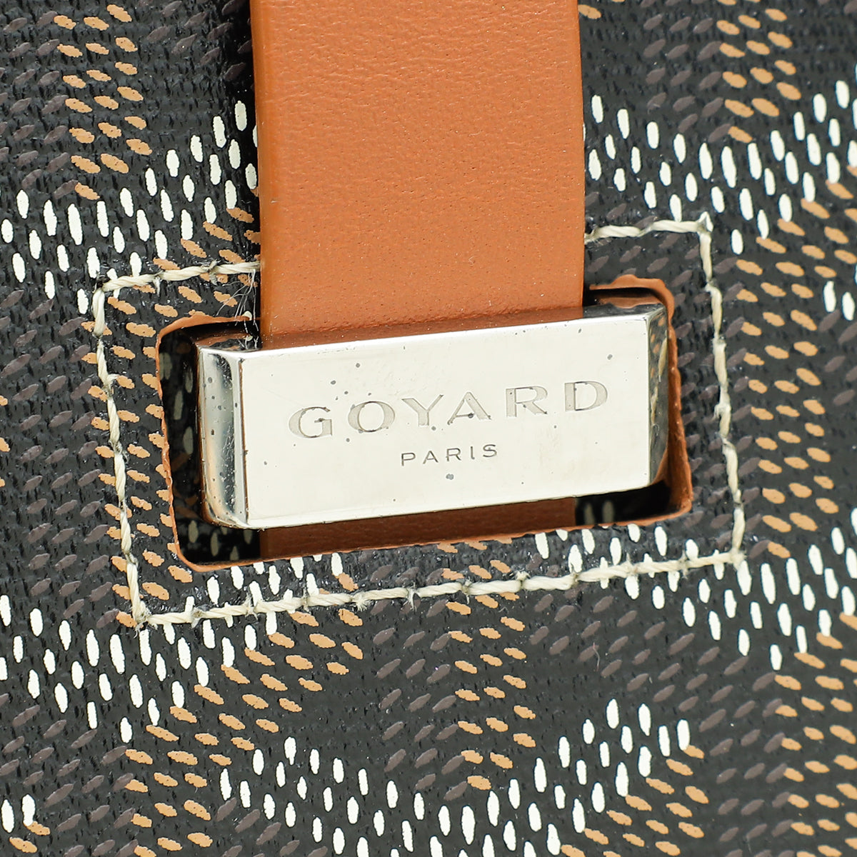 Goyard Bicolor Goyardine Belvédère MM Bag