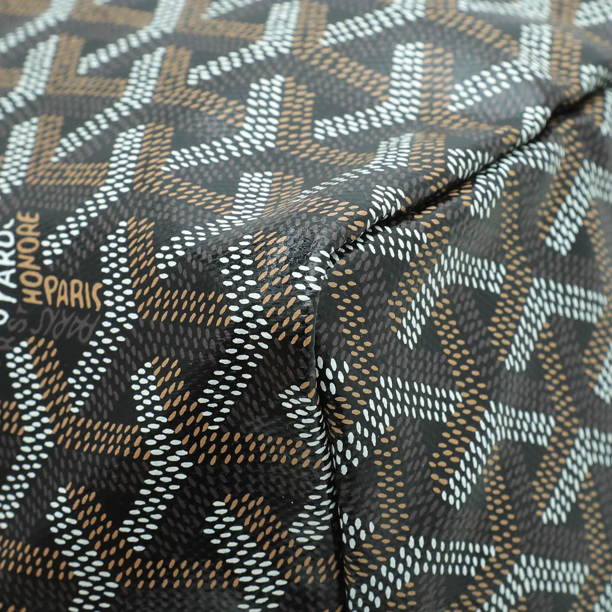 Goyard Bicolor Goyardine Saint Louis PM Bag