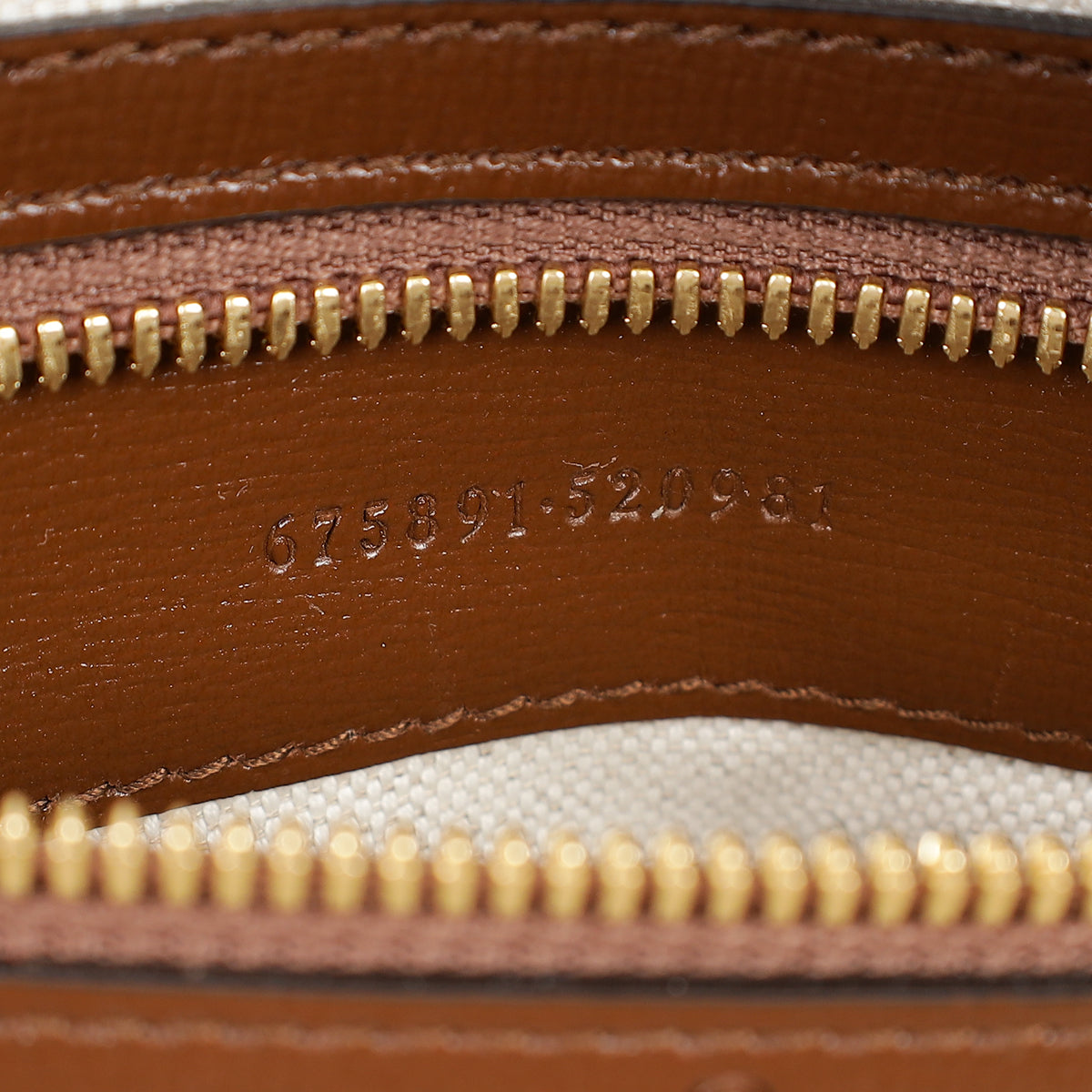 Gucci Bicolor Interlocking G Supreme Messenger Bag-Gucci-THE CLOSET