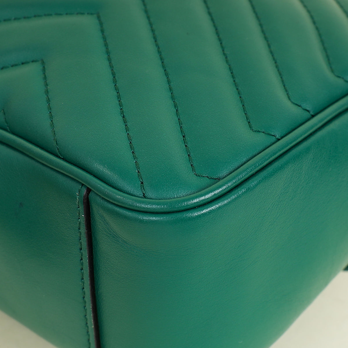 Gucci Green GG Marmont Medium Shoulder Bag