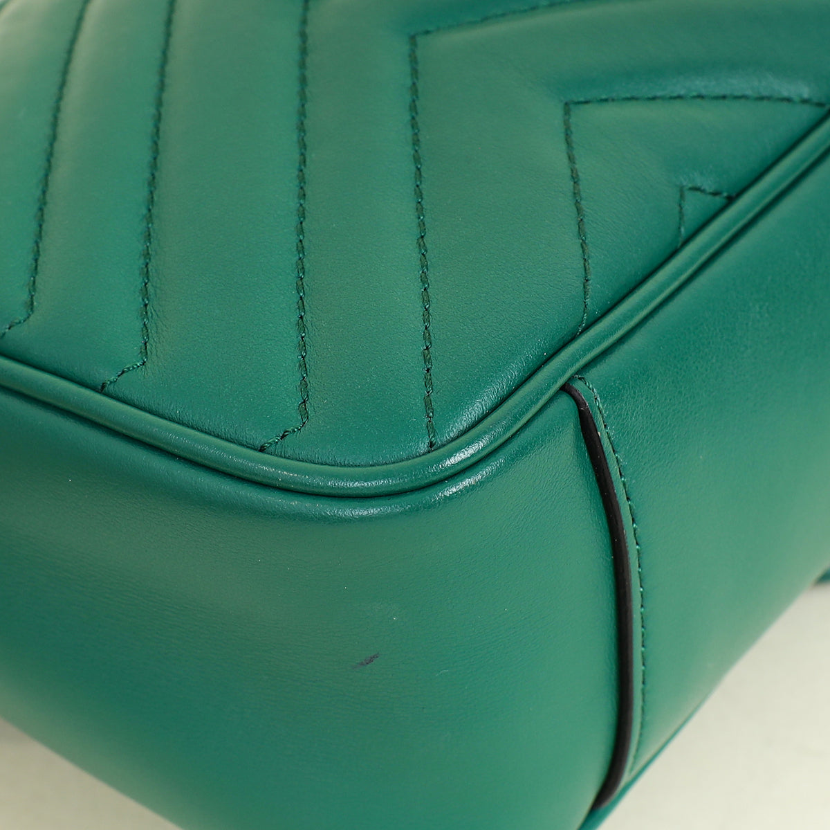 Gucci Green GG Marmont Medium Shoulder Bag