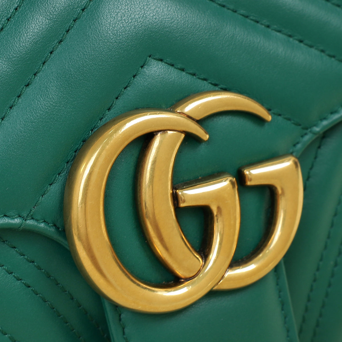 Gucci Green GG Marmont Medium Shoulder Bag
