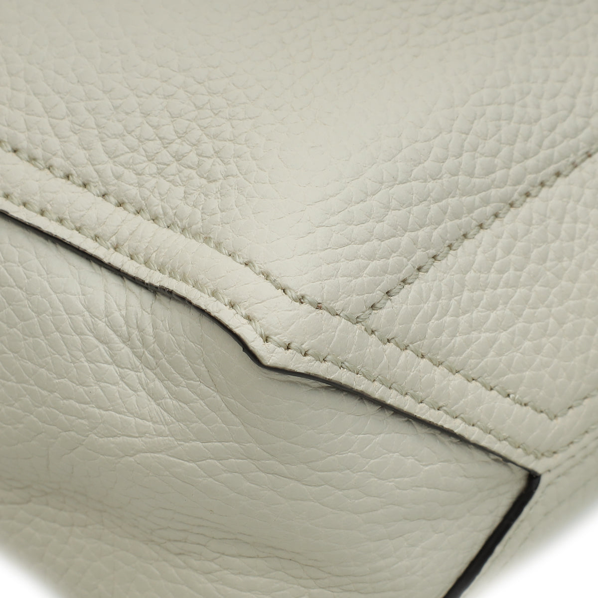 Gucci Ivory GG Dahlia Tote Small Bag