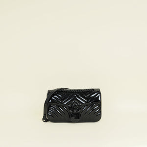 Gucci Black GG Marmont Medium Shoulder Bag