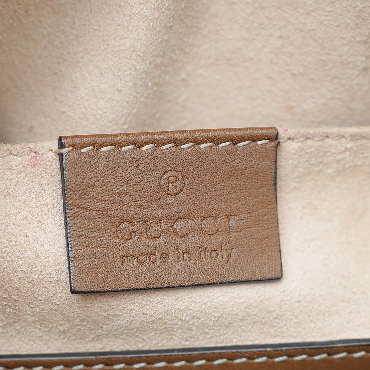 Gucci Bicolor GG Supreme Men Pouch Bag – The Closet