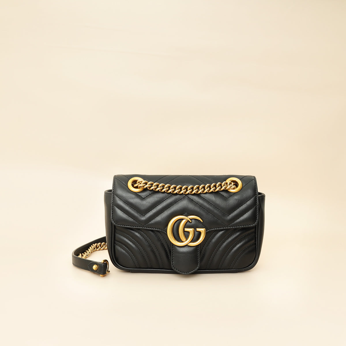 Gucci Black GG Marmont Mini Shoulder Bag – THE CLOSET