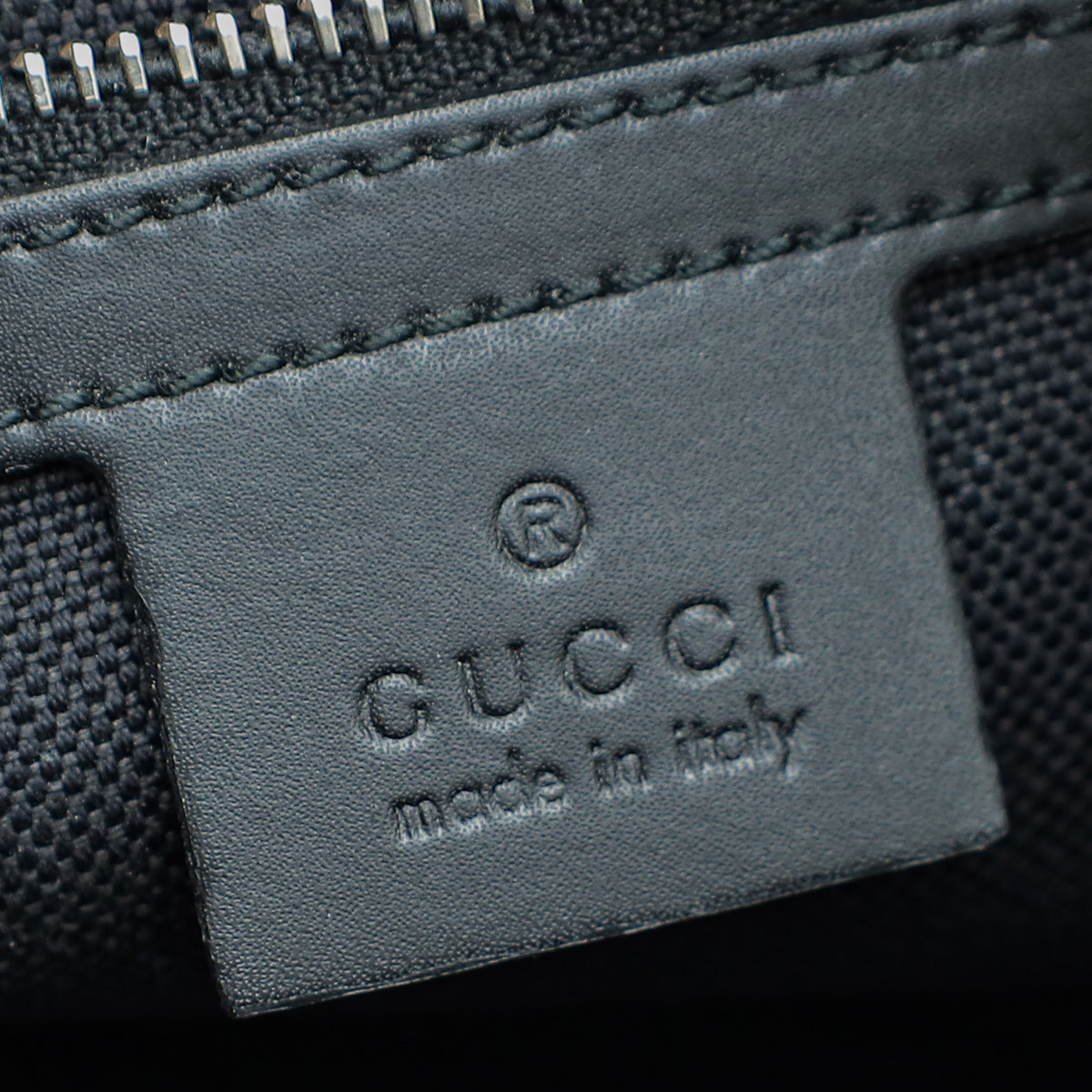 Gucci Bicolor GG Supreme Men Pouch Bag