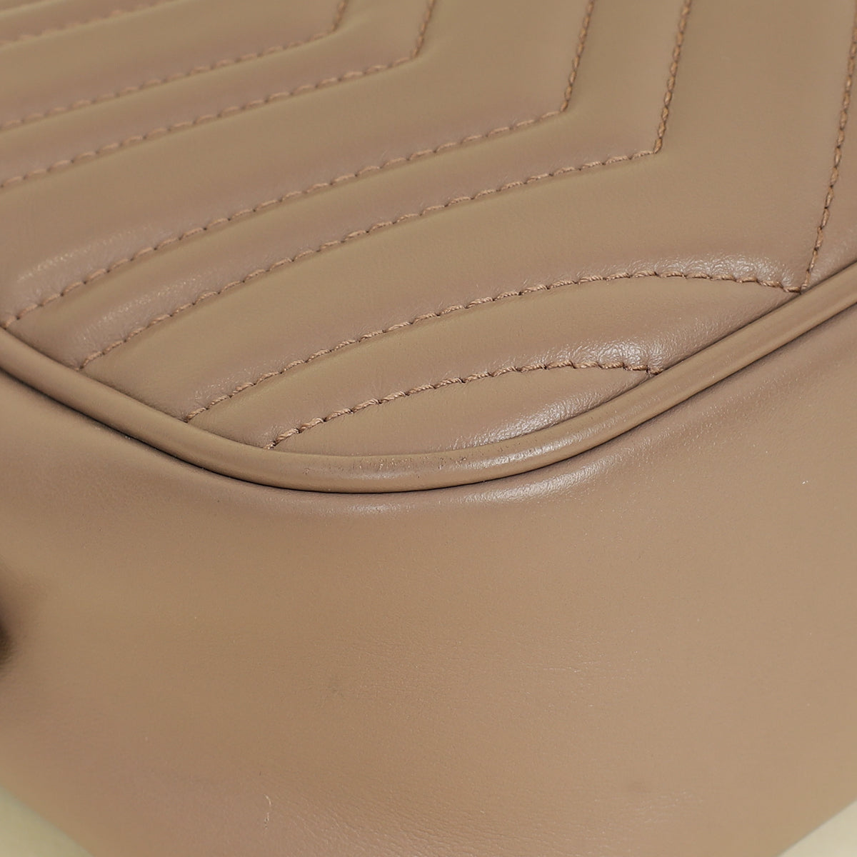 Gucci Rose Porcelaine GG Marmont Camera Small Bag