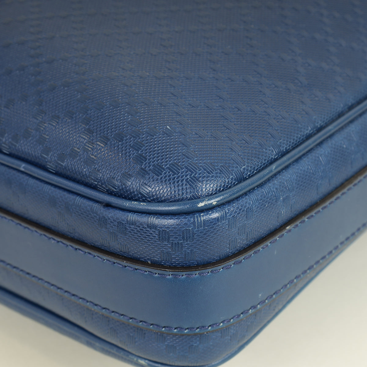 Gucci Blue Diamante Textured Briefcase – THE CLOSET