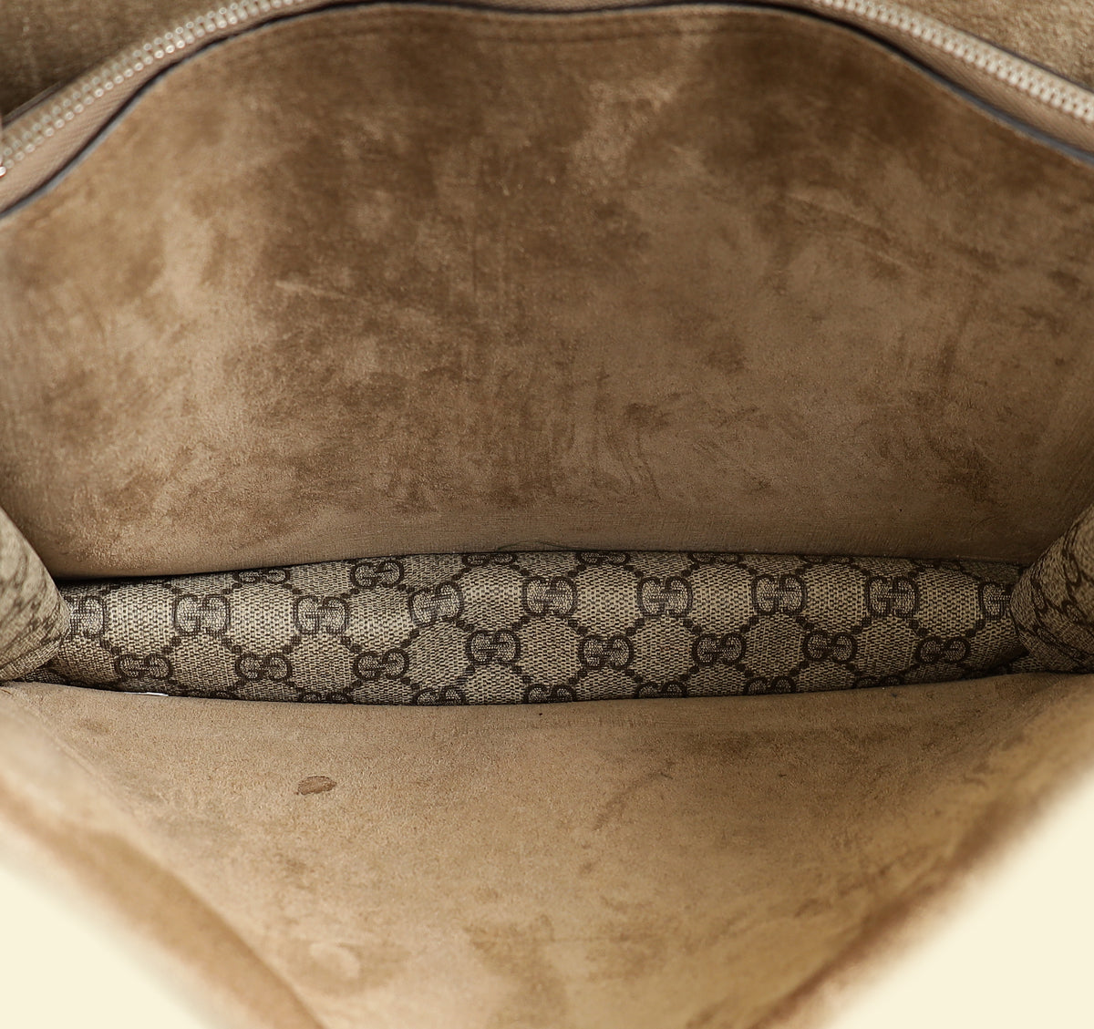 Gucci Ebony GG Supreme Shoulder Bag