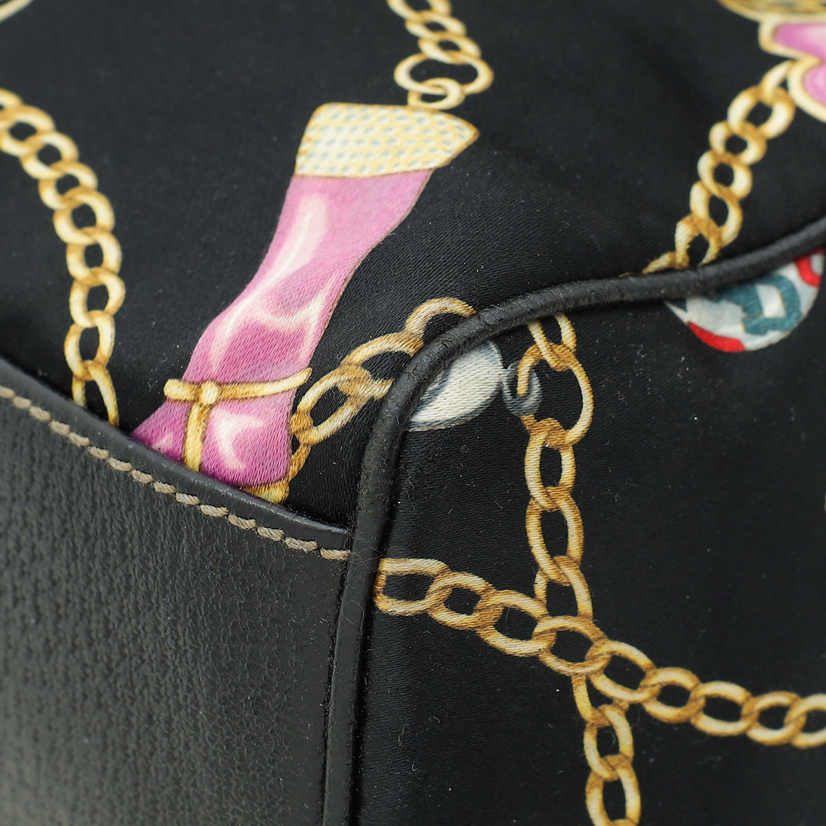 Gucci Black Multicolor Printed Silk Satin Charmy Boston Bag