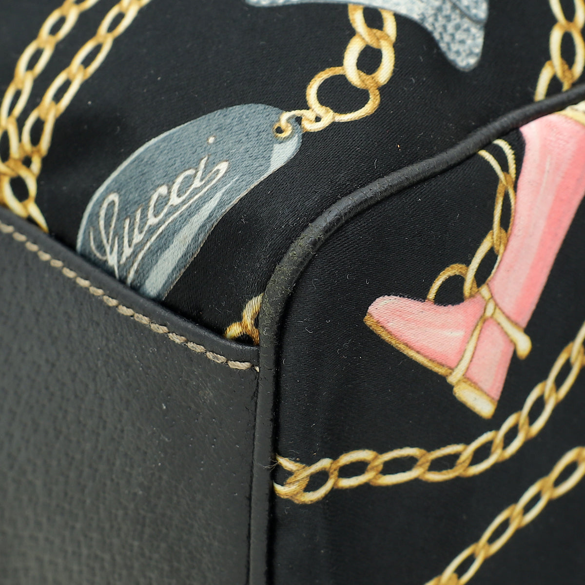 Gucci Black Multicolor Printed Silk Satin Charmy Boston Bag