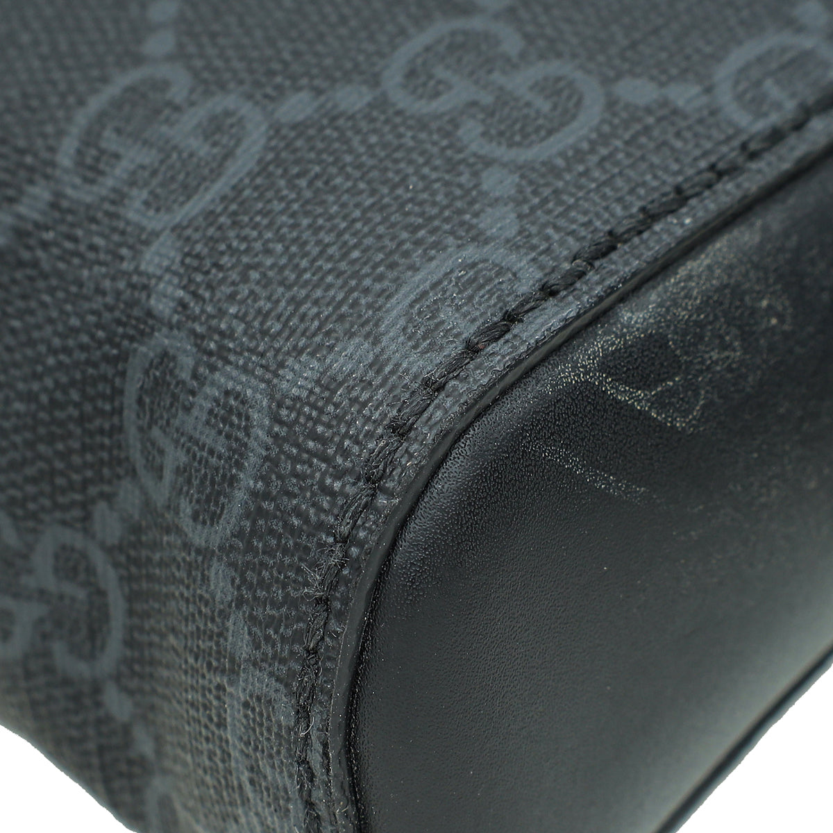 Gucci Bicolor GG Supreme Messenger Bag-Gucci-THE CLOSET