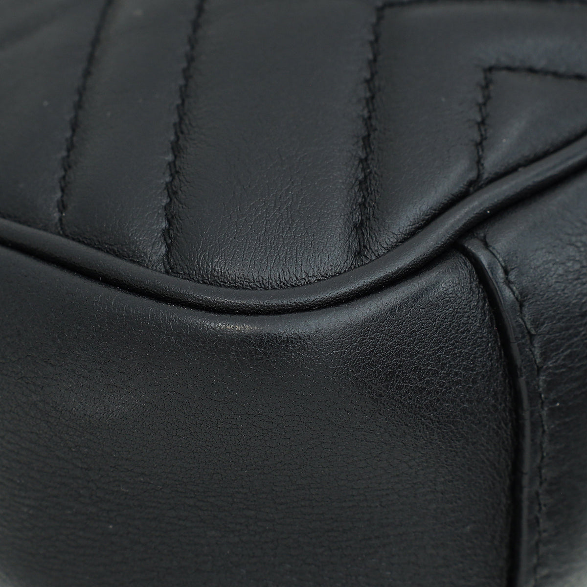 Gucci Black GG Marmont Mini Shoulder Bag