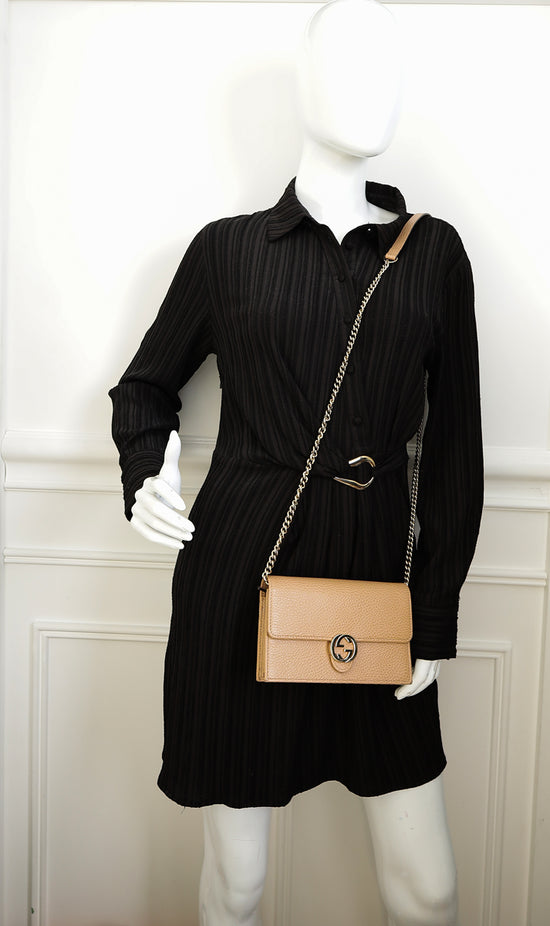 Gucci Beige Interlocking G Chain Wallet