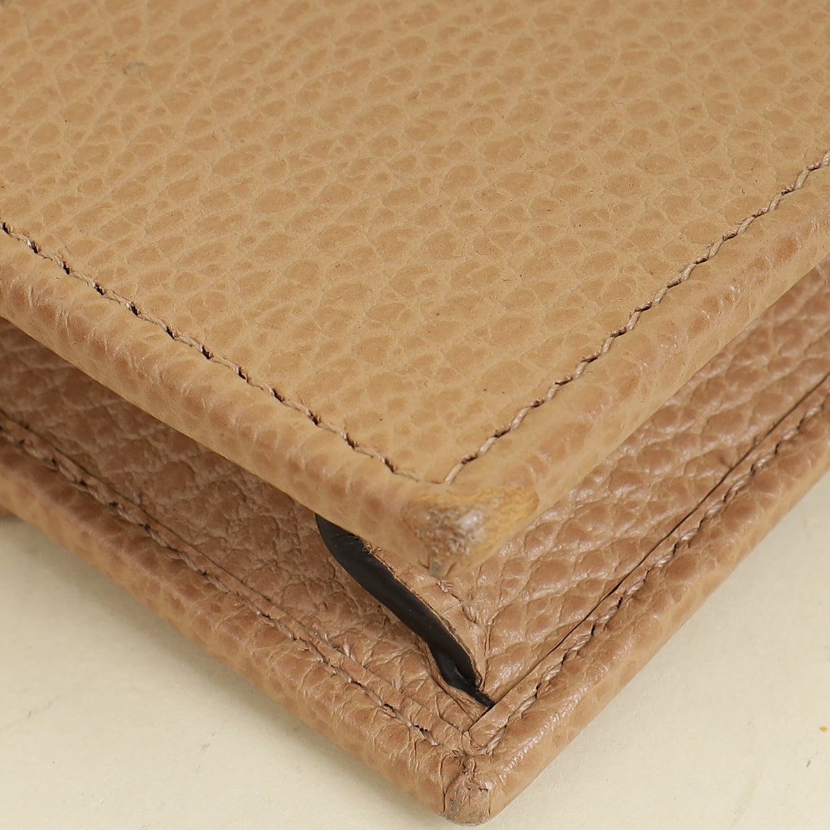 Gucci Beige Interlocking G Chain Wallet