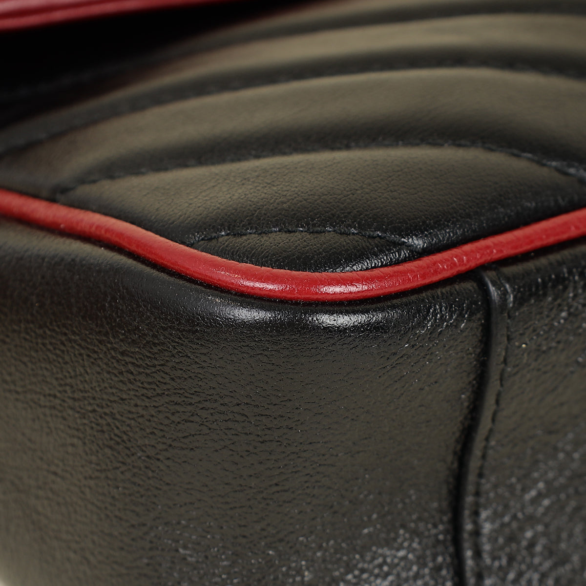 Gucci Black Torchon GG Marmont Medium Shoulder Bag