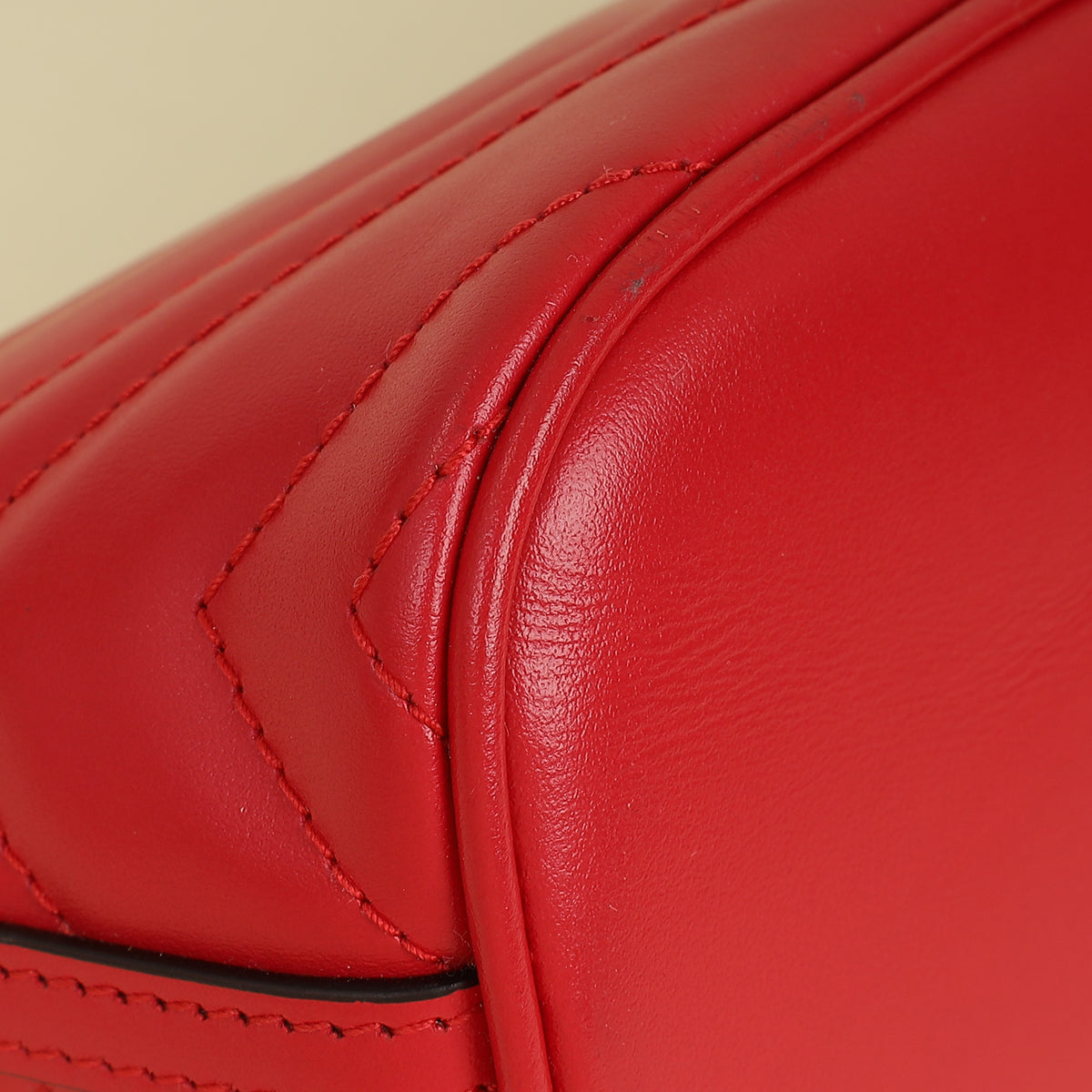 Gucci Red GG Marmont Shoulder Bag