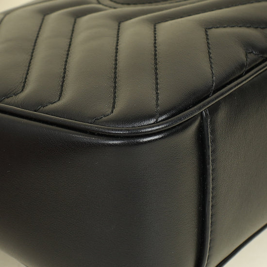 Gucci Black GG Marmont Medium Shoulder Bag