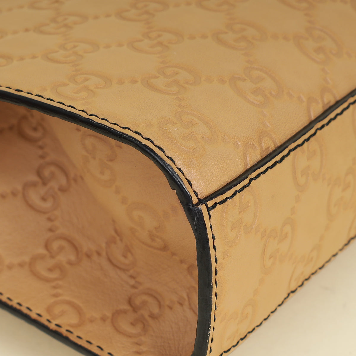 Gucci Beige Guccissima Emily Shoulder Bag