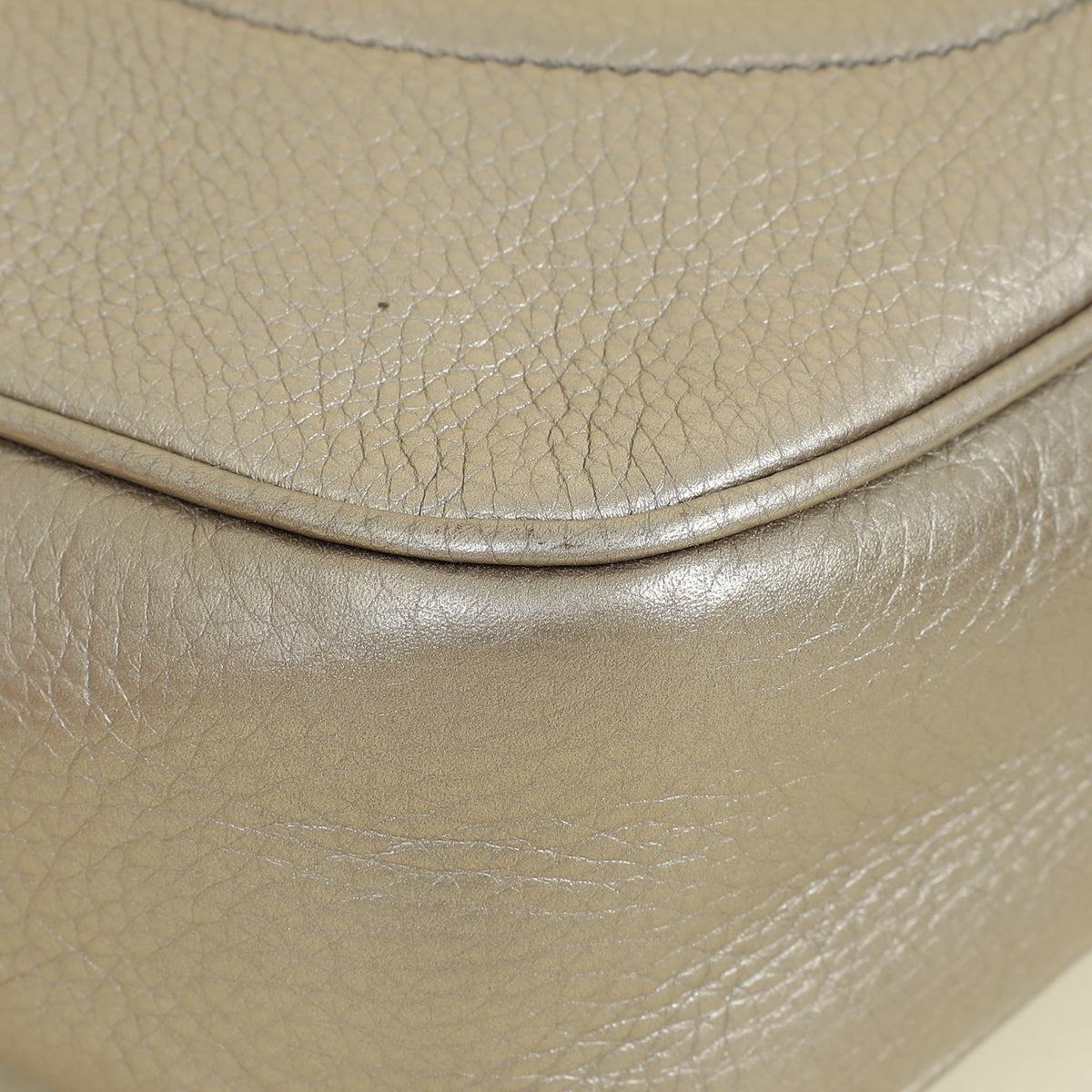 Gucci Champagne Soho Tassel Camera Bag