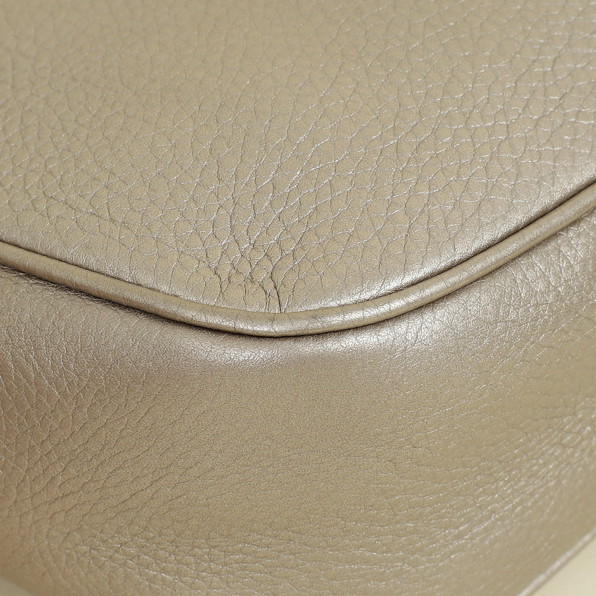 Gucci Champagne Soho Tassel Camera Bag