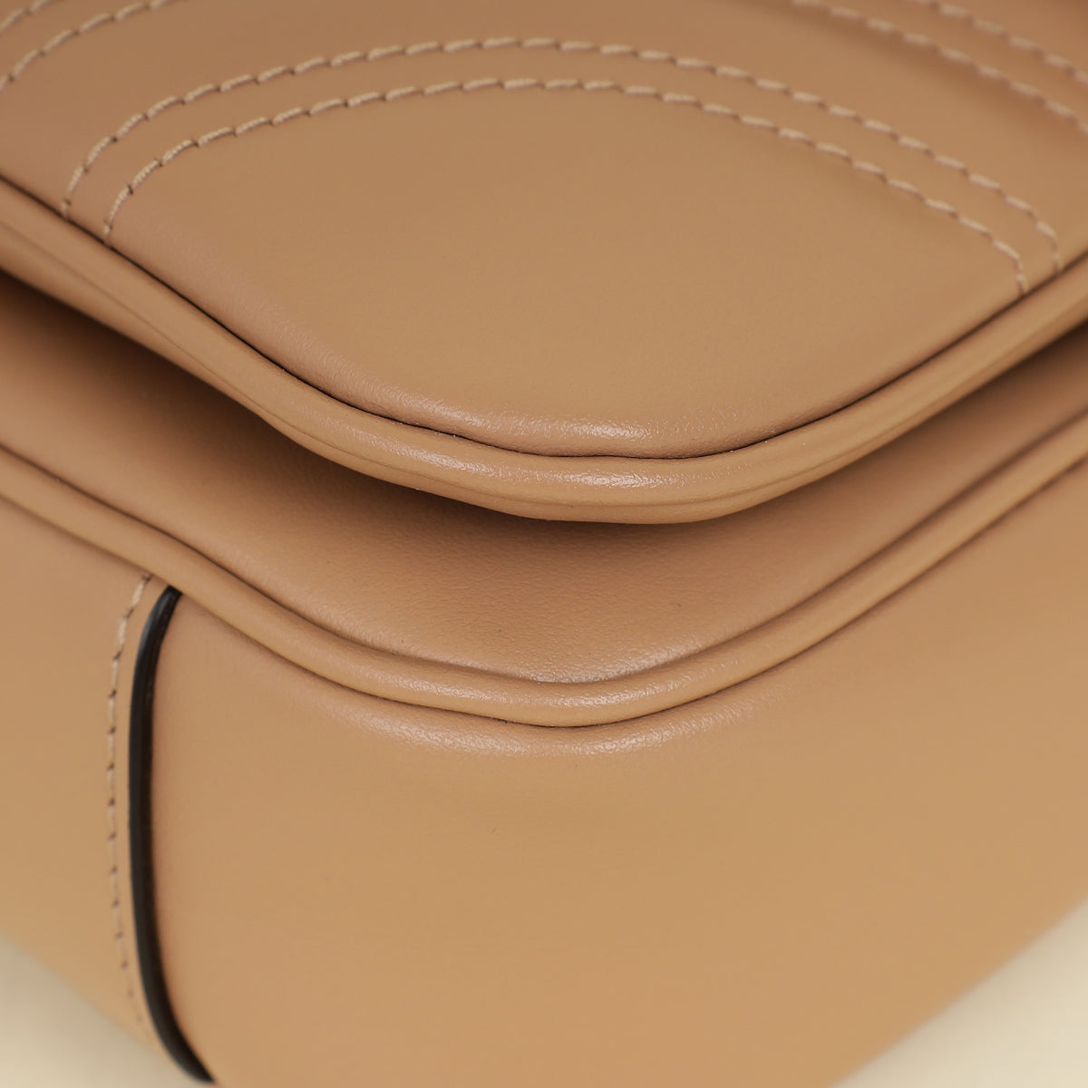 Gucci Porcelain Rose GG Marmont 2.0 Shoulder Bag