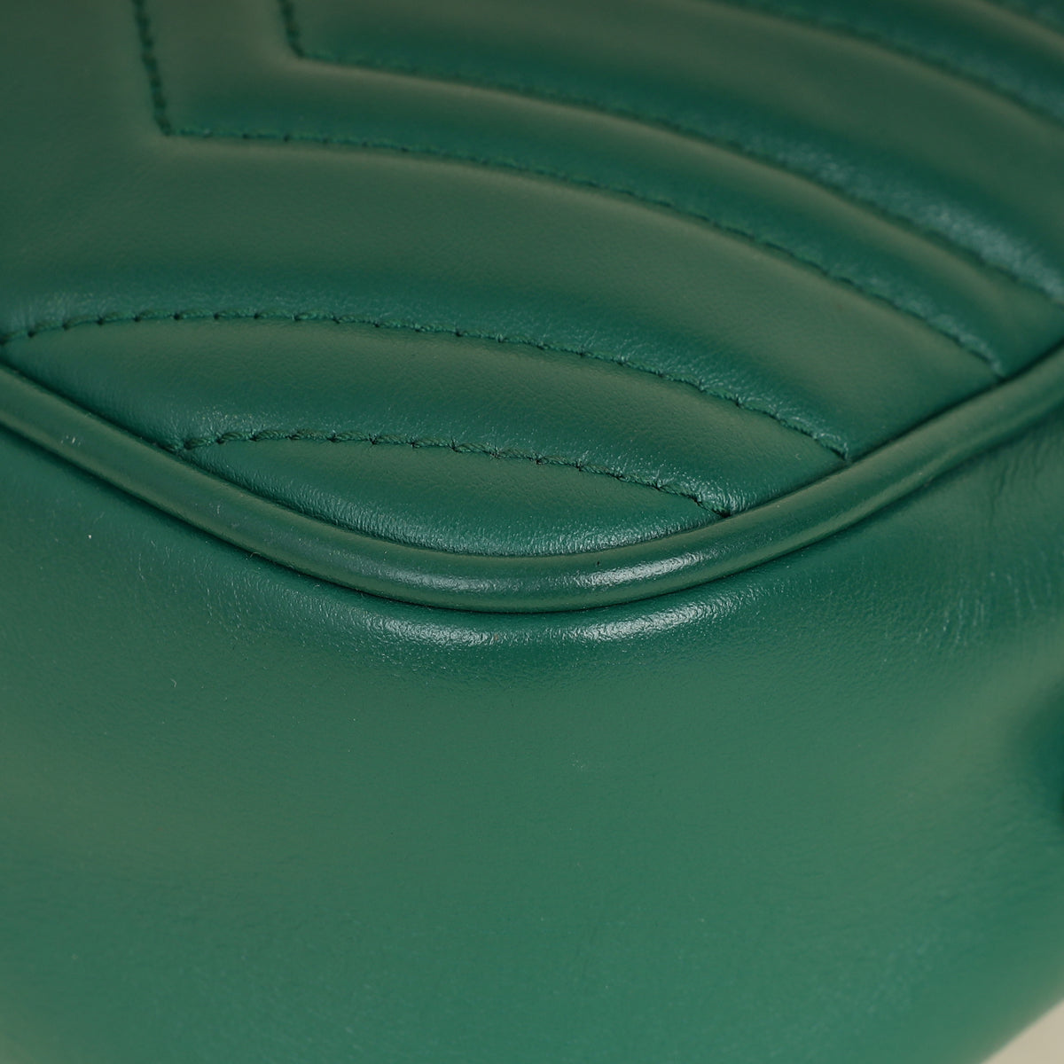 Gucci Green GG Marmont Camera Small Bag