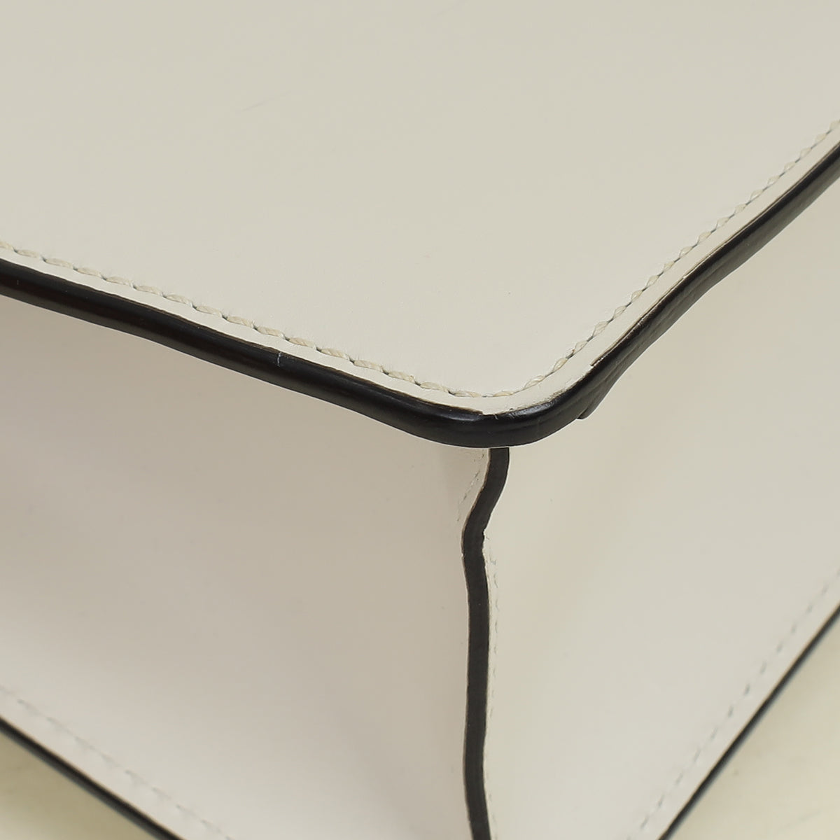 Gucci White Sylvie Small Flap Shoulder Bag