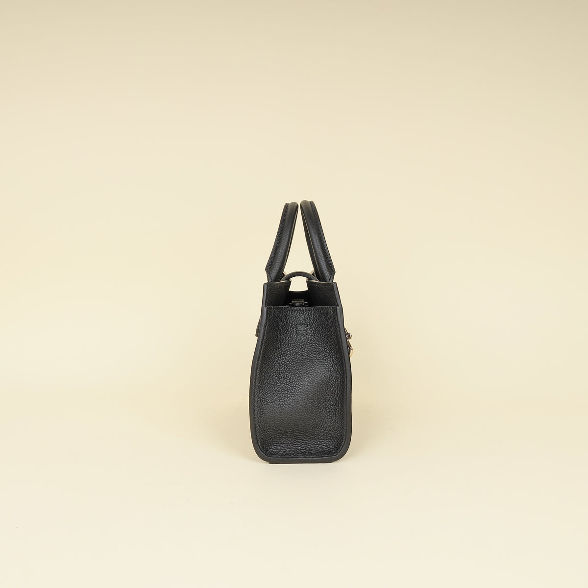 Gucci Black Jackie Top Handle Bag