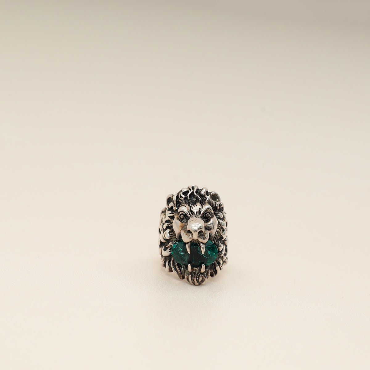Gucci Silver Green Crystal Lion Head Ring 19