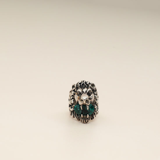 Gucci Silver Green Crystal Lion Head Ring 19
