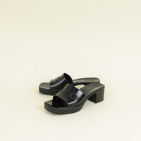 Gucci Black Logo Rubber Slide Sandal 38