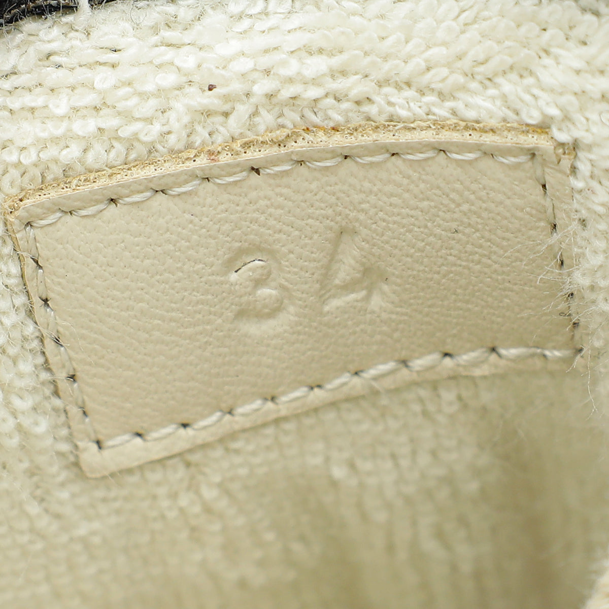 Gucci Dusty White Cherries Screener Sneakers 34