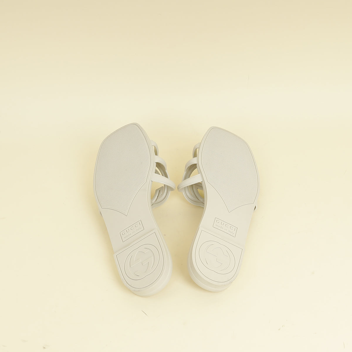 Gucci Vintage White Interlocking G Slide Sandal 37