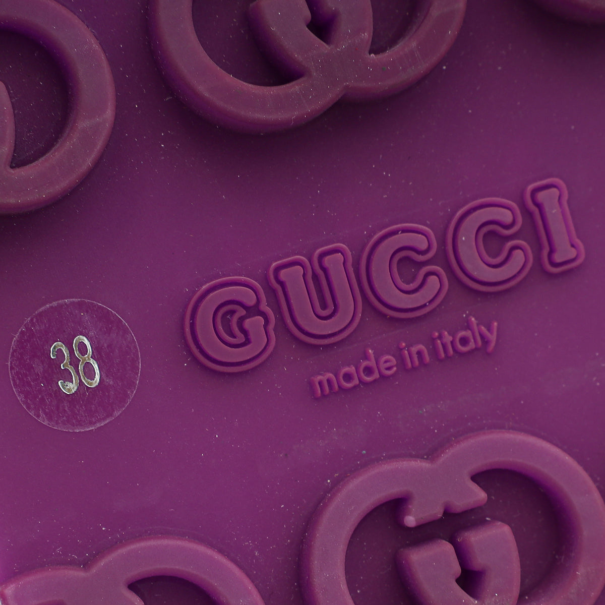 Gucci Bicolor Interlocking G Slide Sandals 38 – THE CLOSET